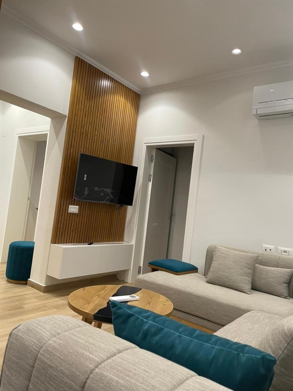 City Center Apartment Kafe Flora Tiranë Eksteriør bilde